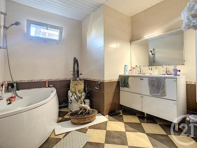 maison à vendre - 10 pièces - 238.5 m2 - LE BLANC MESNIL - 93 - ILE-DE-FRANCE - Century 21 Pierrimo maison à vendre - 10 pièces - 238.5 m2 - LE BLANC MESNIL - 93 - ILE-DE-FRANCE - Century 21 Pierrimo