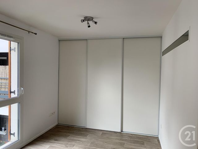 Afficher la photo en grand Appartement F2 à louer - 2 pièces - 36.67 m2 - MONTFERMEIL - 93 - ILE-DE-FRANCE - Century 21 Pierrimo
