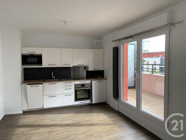 Afficher la photo en grand Appartement F2 à louer - 2 pièces - 36.67 m2 - MONTFERMEIL - 93 - ILE-DE-FRANCE - Century 21 Pierrimo
