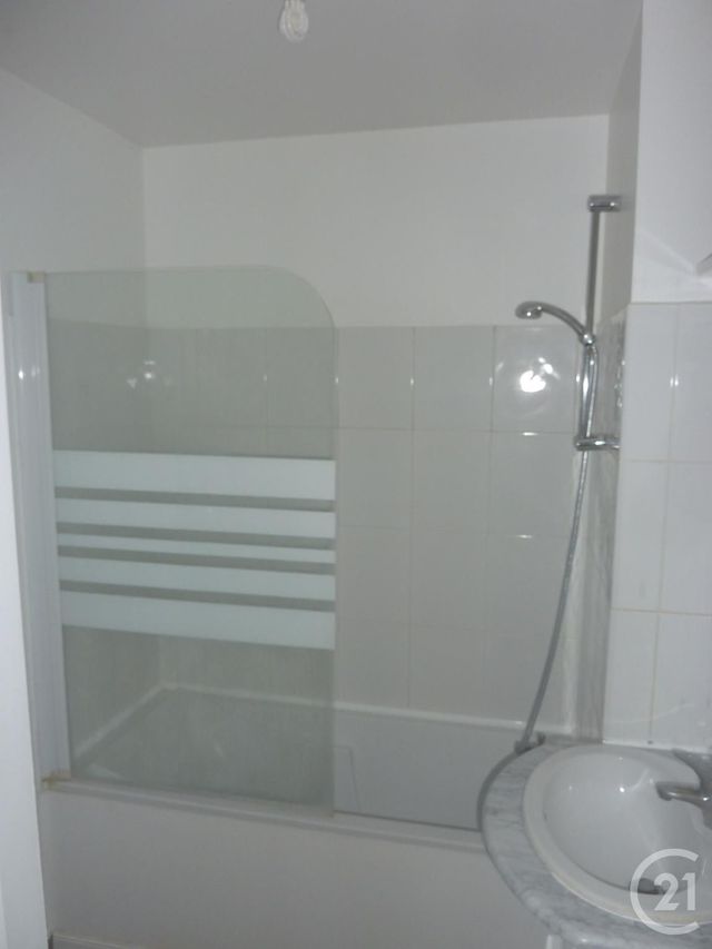 Appartement F2 à louer - 2 pièces - 43.94 m2 - LE BLANC MESNIL - 93 - ILE-DE-FRANCE - Century 21 Pierrimo Appartement F2 à louer - 2 pièces - 43.94 m2 - LE BLANC MESNIL - 93 - ILE-DE-FRANCE - Century 21 Pierrimo