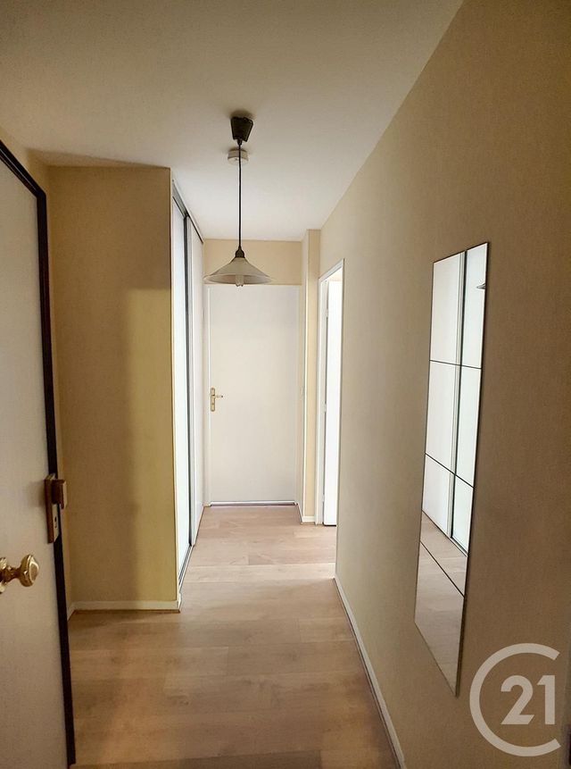 Studio à louer - 1 pièce - 33.57 m2 - AULNAY SOUS BOIS - 93 - ILE-DE-FRANCE - Century 21 Pierrimo Studio à louer - 1 pièce - 33.57 m2 - AULNAY SOUS BOIS - 93 - ILE-DE-FRANCE - Century 21 Pierrimo