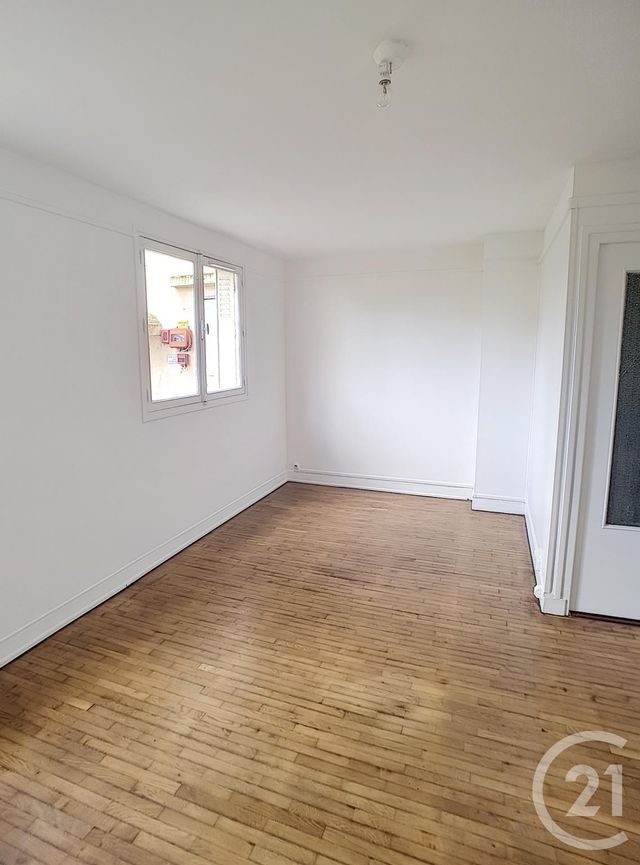Appartement F1 à louer - 1 pièce - 29.4 m2 - AULNAY SOUS BOIS - 93 - ILE-DE-FRANCE - Century 21 Pierrimo Appartement F1 à louer - 1 pièce - 29.4 m2 - AULNAY SOUS BOIS - 93 - ILE-DE-FRANCE - Century 21 Pierrimo