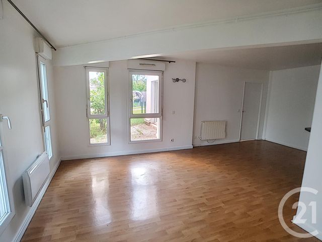 Appartement F2 à louer - 2 pièces - 49.0 m2 - VILLETANEUSE - 93 - ILE-DE-FRANCE - Century 21 Pierrimo Appartement F2 à louer - 2 pièces - 49.0 m2 - VILLETANEUSE - 93 - ILE-DE-FRANCE - Century 21 Pierrimo