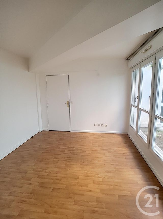 Appartement F2 à louer - 2 pièces - 49.0 m2 - VILLETANEUSE - 93 - ILE-DE-FRANCE - Century 21 Pierrimo Appartement F2 à louer - 2 pièces - 49.0 m2 - VILLETANEUSE - 93 - ILE-DE-FRANCE - Century 21 Pierrimo