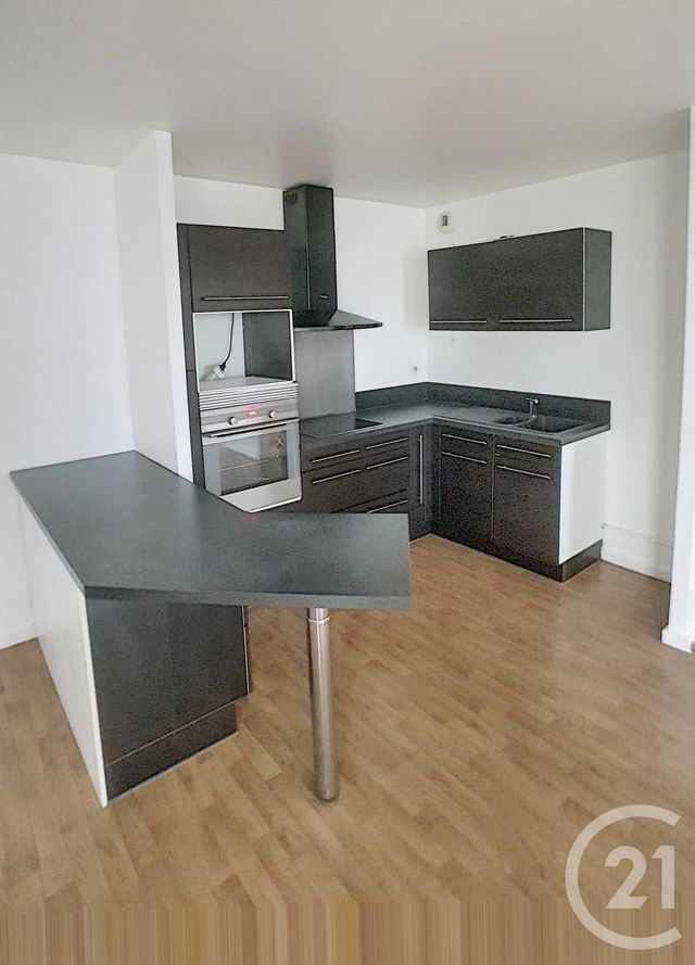 Appartement F2 à louer - 2 pièces - 49.0 m2 - VILLETANEUSE - 93 - ILE-DE-FRANCE - Century 21 Pierrimo Appartement F2 à louer - 2 pièces - 49.0 m2 - VILLETANEUSE - 93 - ILE-DE-FRANCE - Century 21 Pierrimo