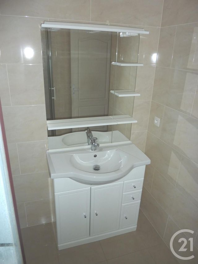 Afficher la photo en grand Appartement F3 à louer - 3 pièces - 64.79 m2 - DRANCY - 93 - ILE-DE-FRANCE - Century 21 Pierrimo