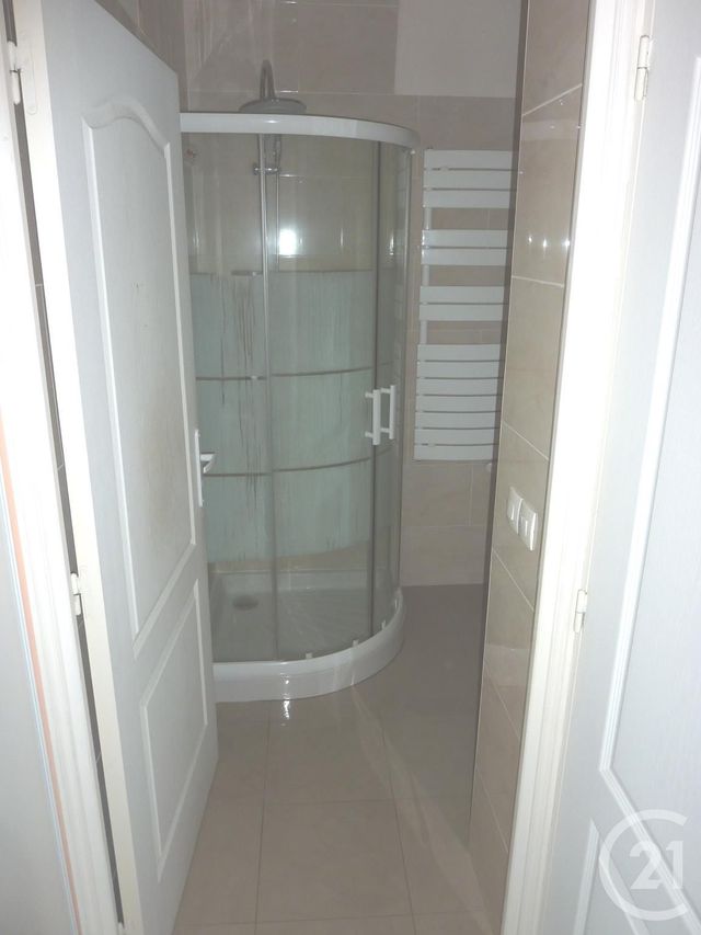 Afficher la photo en grand Appartement F3 à louer - 3 pièces - 64.79 m2 - DRANCY - 93 - ILE-DE-FRANCE - Century 21 Pierrimo