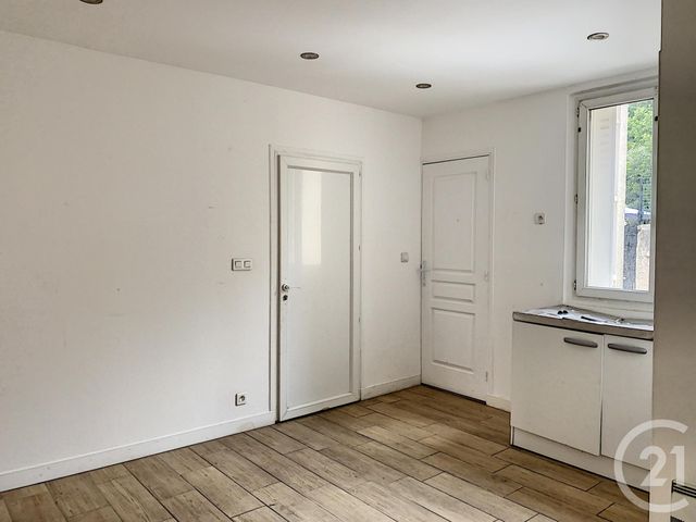 Afficher la photo en grand Appartement F2 à vendre - 2 pièces - 30.85 m2 - LE BLANC MESNIL - 93 - ILE-DE-FRANCE - Century 21 Pierrimo