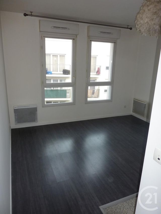 Afficher la photo en grand Appartement F1 à vendre - 1 pièce - 20.24 m2 - LE BLANC MESNIL - 93 - ILE-DE-FRANCE - Century 21 Pierrimo
