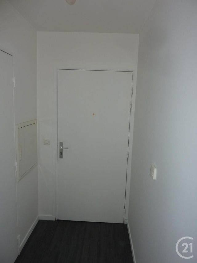 Afficher la photo en grand Appartement F1 à vendre - 1 pièce - 20.24 m2 - LE BLANC MESNIL - 93 - ILE-DE-FRANCE - Century 21 Pierrimo