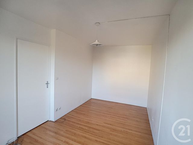 Afficher la photo en grand Appartement F2 à louer - 2 pièces - 39.75 m2 - LE BLANC MESNIL - 93 - ILE-DE-FRANCE - Century 21 Pierrimo