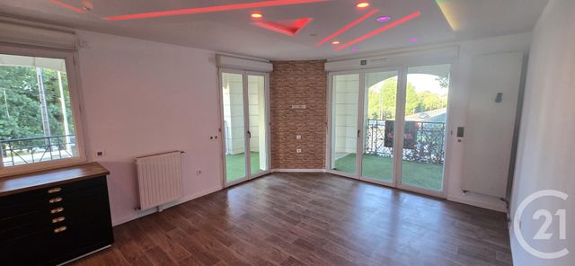Appartement F3 à vendre - 3 pièces - 59.46 m2 - LE BLANC MESNIL - 93 - ILE-DE-FRANCE - Century 21 Pierrimo