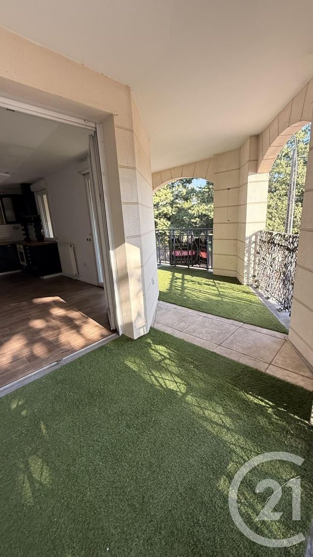 Appartement F3 à vendre - 3 pièces - 59.46 m2 - LE BLANC MESNIL - 93 - ILE-DE-FRANCE - Century 21 Pierrimo