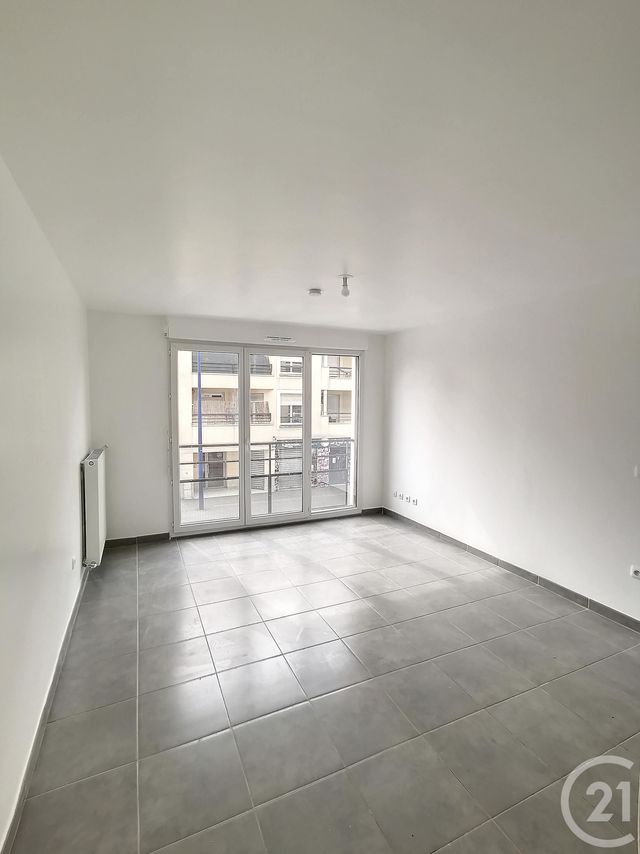 Appartement F2 à louer - 2 pièces - 41.14 m2 - DRANCY - 93 - ILE-DE-FRANCE - Century 21 Pierrimo