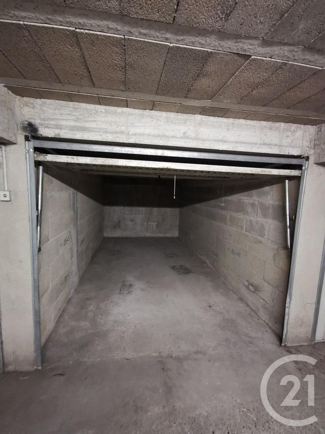 parking à louer - 10.0 m2 - LIVRY GARGAN - 93 - ILE-DE-FRANCE - Century 21 Pierrimo