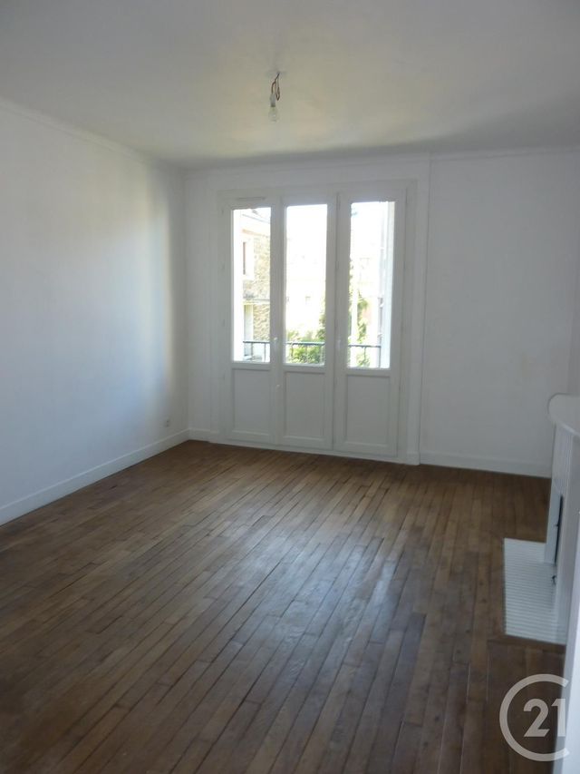 Appartement F2 à louer - 2 pièces - 46.09 m2 - NOISY LE SEC - 93 - ILE-DE-FRANCE - Century 21 Pierrimo