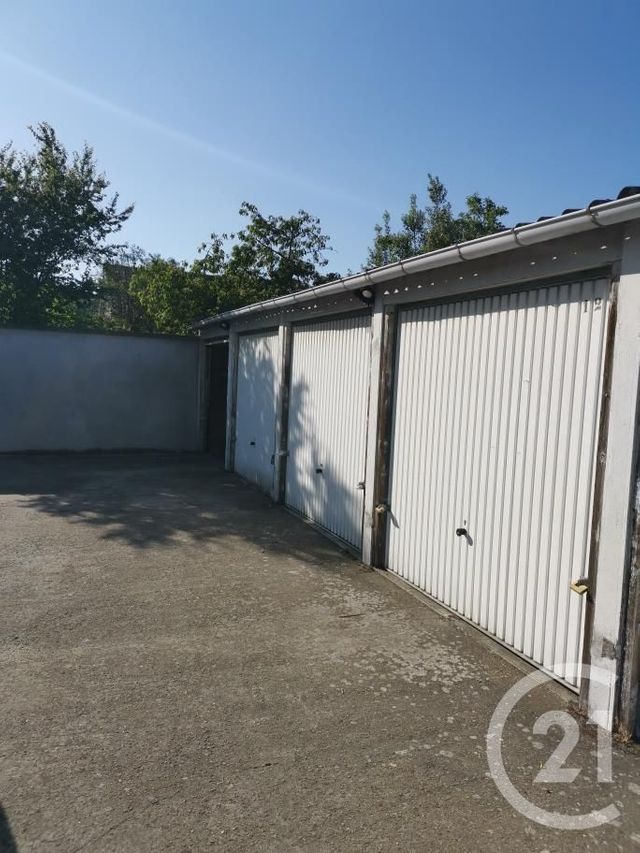 parking - DRANCY - 93