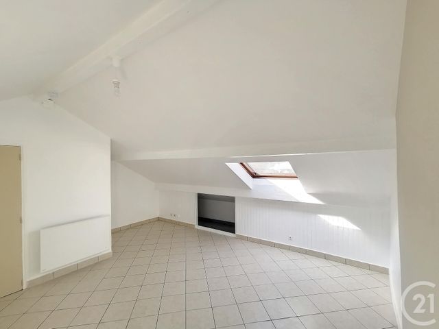 Studio à louer - 1 pièce - 17.18 m2 - DRANCY - 93 - ILE-DE-FRANCE - Century 21 Pierrimo