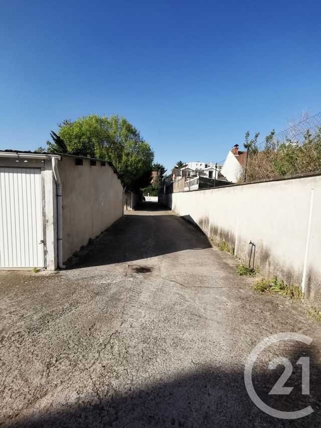 parking - DRANCY - 93