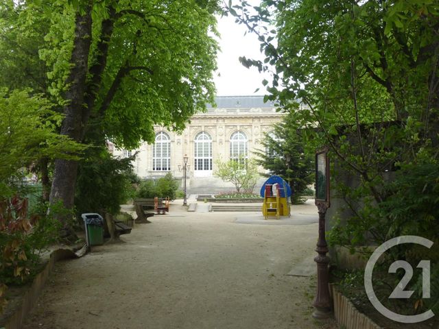 Afficher la photo en grand parking à louer - 12.0 m2 - LES LILAS - 93 - ILE-DE-FRANCE - Century 21 Pierrimo