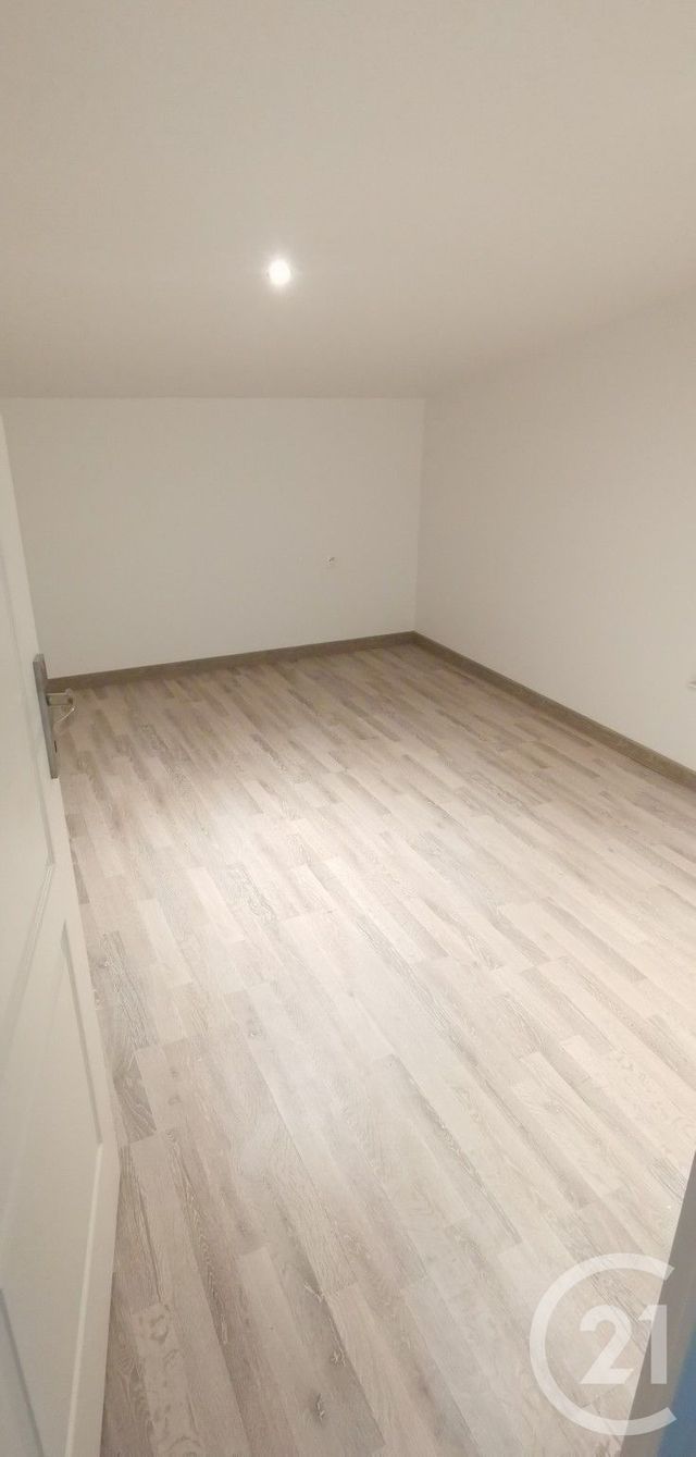 entreprise à louer - 68.57 m2 - LE BLANC MESNIL - 93 - ILE-DE-FRANCE - Century 21 Pierrimo