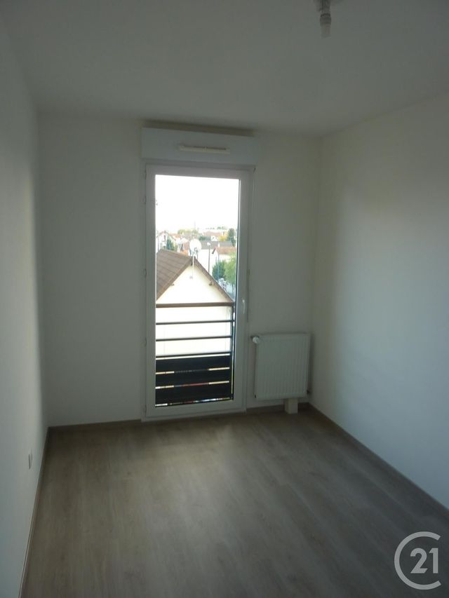 Afficher la photo en grand Appartement F3 à vendre - 3 pièces - 59.88 m2 - DRANCY - 93 - ILE-DE-FRANCE - Century 21 Pierrimo