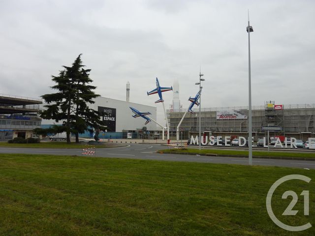 Afficher la photo en grand Appartement F3 à vendre - 3 pièces - 54.49 m2 - LE BLANC MESNIL - 93 - ILE-DE-FRANCE - Century 21 Pierrimo