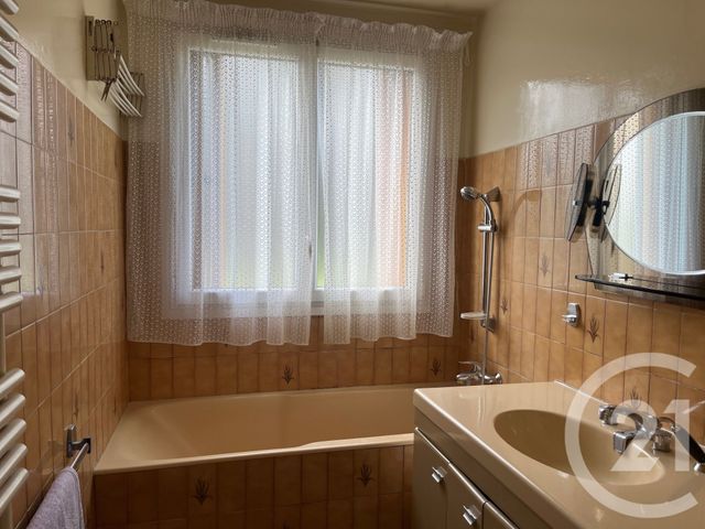 Afficher la photo en grand Appartement F3 à vendre - 3 pièces - 54.49 m2 - LE BLANC MESNIL - 93 - ILE-DE-FRANCE - Century 21 Pierrimo