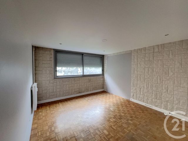 Appartement F2 à vendre - 2 pièces - 50.98 m2 - LE BLANC MESNIL - 93 - ILE-DE-FRANCE - Century 21 Pierrimo
