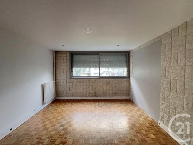 Appartement F2 à vendre - 2 pièces - 50.98 m2 - LE BLANC MESNIL - 93 - ILE-DE-FRANCE - Century 21 Pierrimo