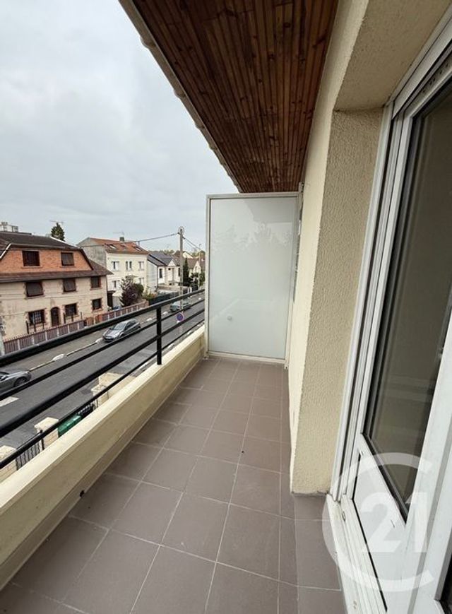 Appartement F3 à louer - 3 pièces - 53.67 m2 - LE BLANC MESNIL - 93 - ILE-DE-FRANCE - Century 21 Pierrimo