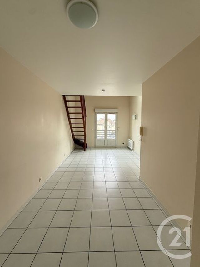Appartement F3 à louer - 3 pièces - 53.67 m2 - LE BLANC MESNIL - 93 - ILE-DE-FRANCE - Century 21 Pierrimo