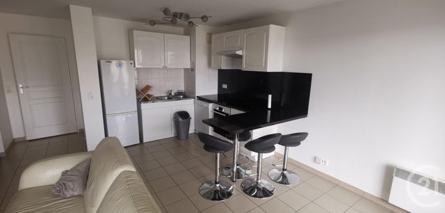 Appartement F3 à louer - 3 pièces - 60.14 m2 - DRANCY - 93 - ILE-DE-FRANCE - Century 21 Pierrimo