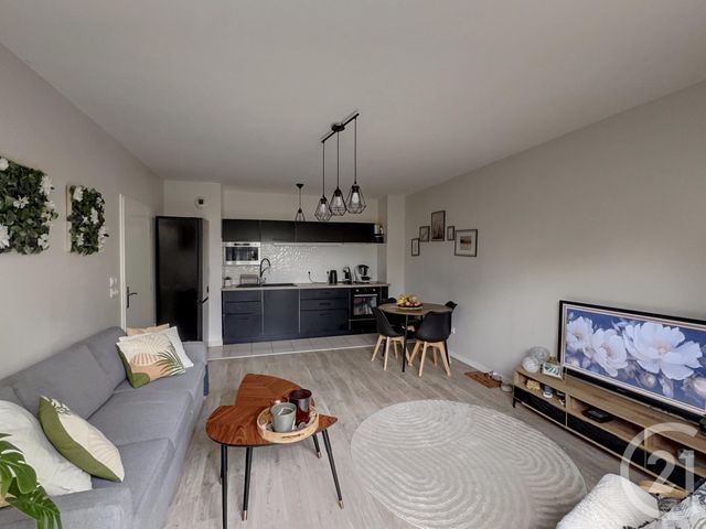 Appartement F3 à vendre - 3 pièces - 58.46 m2 - LE BLANC MESNIL - 93 - ILE-DE-FRANCE - Century 21 Pierrimo