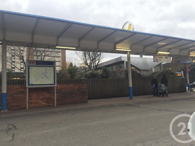 Appartement F1 à vendre - 1 pièce - 26.3 m2 - BOBIGNY - 93 - ILE-DE-FRANCE - Century 21 Pierrimo