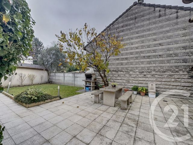 maison à vendre - 7 pièces - 137.14 m2 - LE BLANC MESNIL - 93 - ILE-DE-FRANCE - Century 21 Pierrimo