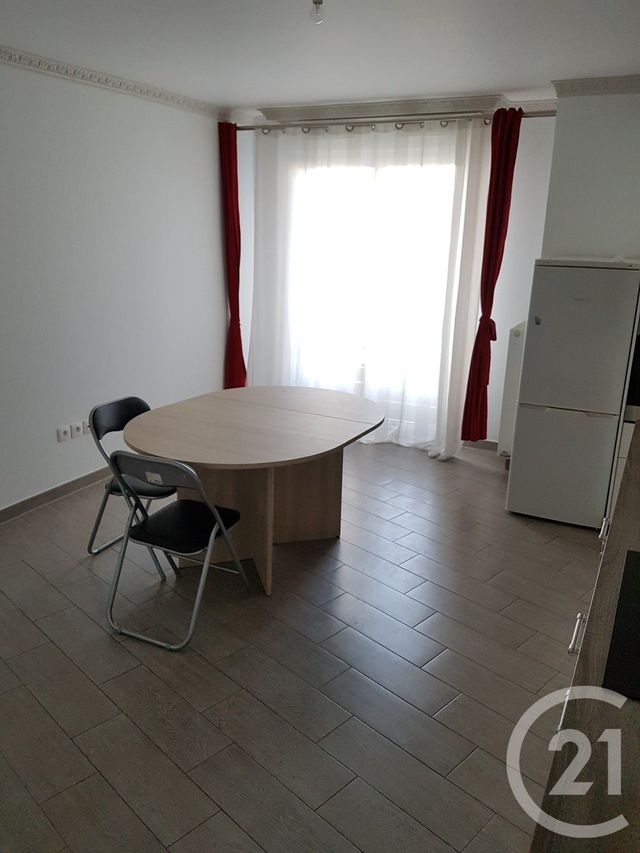 Appartement F1 à louer - 1 pièce - 30.94 m2 - DRANCY - 93 - ILE-DE-FRANCE - Century 21 Pierrimo