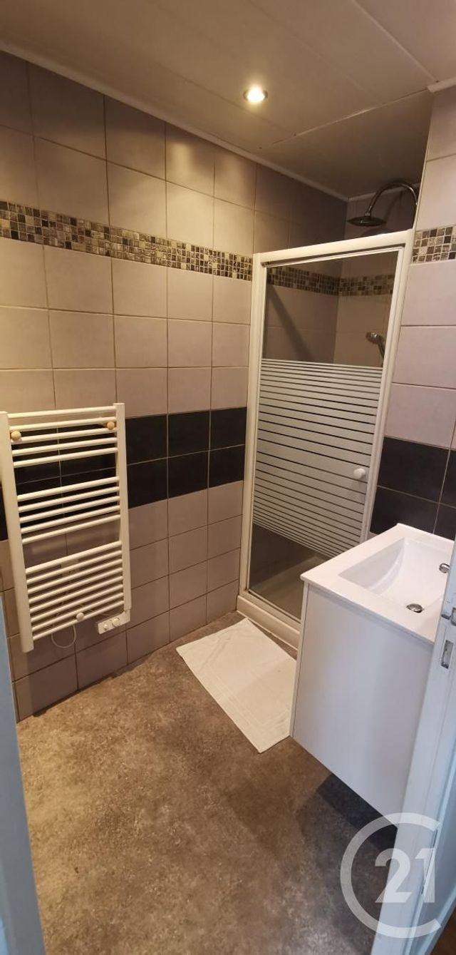 Appartement F2 à louer - 2 pièces - 32.34 m2 - TREMBLAY EN FRANCE - 93 - ILE-DE-FRANCE - Century 21 Pierrimo