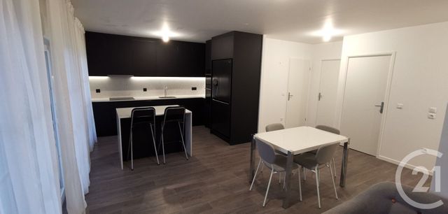 Appartement F3 à louer - 3 pièces - 66.66 m2 - DRANCY - 93 - ILE-DE-FRANCE - Century 21 Pierrimo