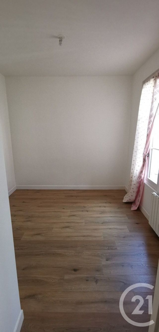 Afficher la photo en grand Appartement F2 à louer - 2 pièces - 47.67 m2 - AUBERVILLIERS - 93 - ILE-DE-FRANCE - Century 21 Pierrimo