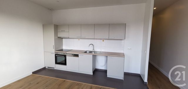 Afficher la photo en grand Appartement F2 à louer - 2 pièces - 47.67 m2 - AUBERVILLIERS - 93 - ILE-DE-FRANCE - Century 21 Pierrimo