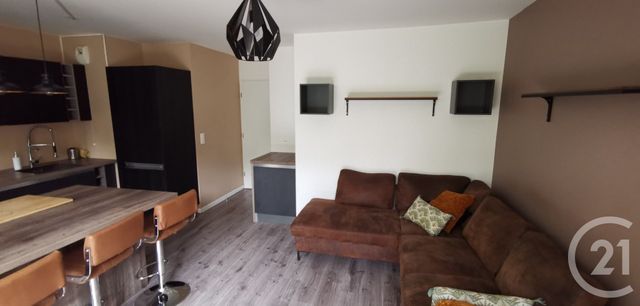 Appartement F3 à louer - 3 pièces - 63.06 m2 - LE BLANC MESNIL - 93 - ILE-DE-FRANCE - Century 21 Pierrimo