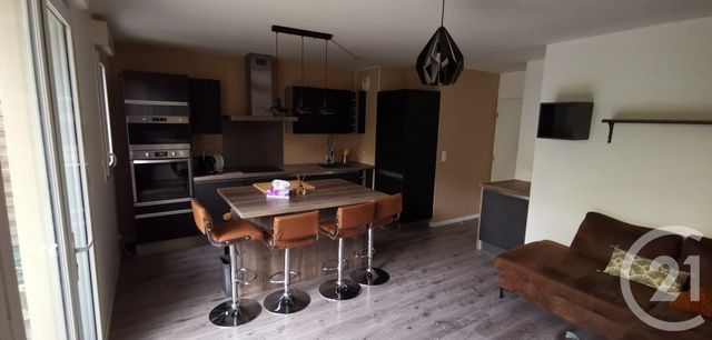 Appartement F3 à louer - 3 pièces - 63.06 m2 - LE BLANC MESNIL - 93 - ILE-DE-FRANCE - Century 21 Pierrimo