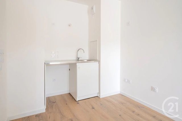 Appartement F2 à louer - 2 pièces - 44.28 m2 - LE BLANC MESNIL - 93 - ILE-DE-FRANCE - Century 21 Pierrimo