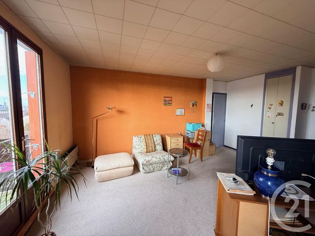 Appartement F4 à vendre - 4 pièces - 62.87 m2 - LE BLANC MESNIL - 93 - ILE-DE-FRANCE - Century 21 Pierrimo