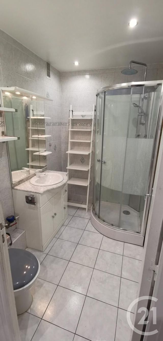 Appartement F2 à vendre - 2 pièces - 39.87 m2 - LIVRY GARGAN - 93 - ILE-DE-FRANCE - Century 21 Pierrimo