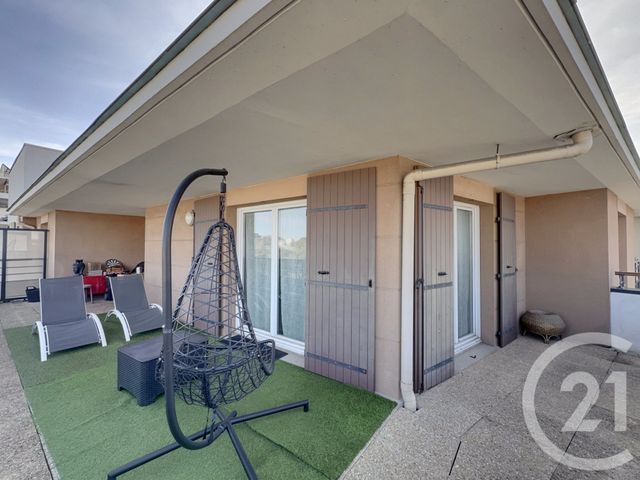 Appartement F3 à vendre - 3 pièces - 59.77 m2 - LE BLANC MESNIL - 93 - ILE-DE-FRANCE - Century 21 Pierrimo