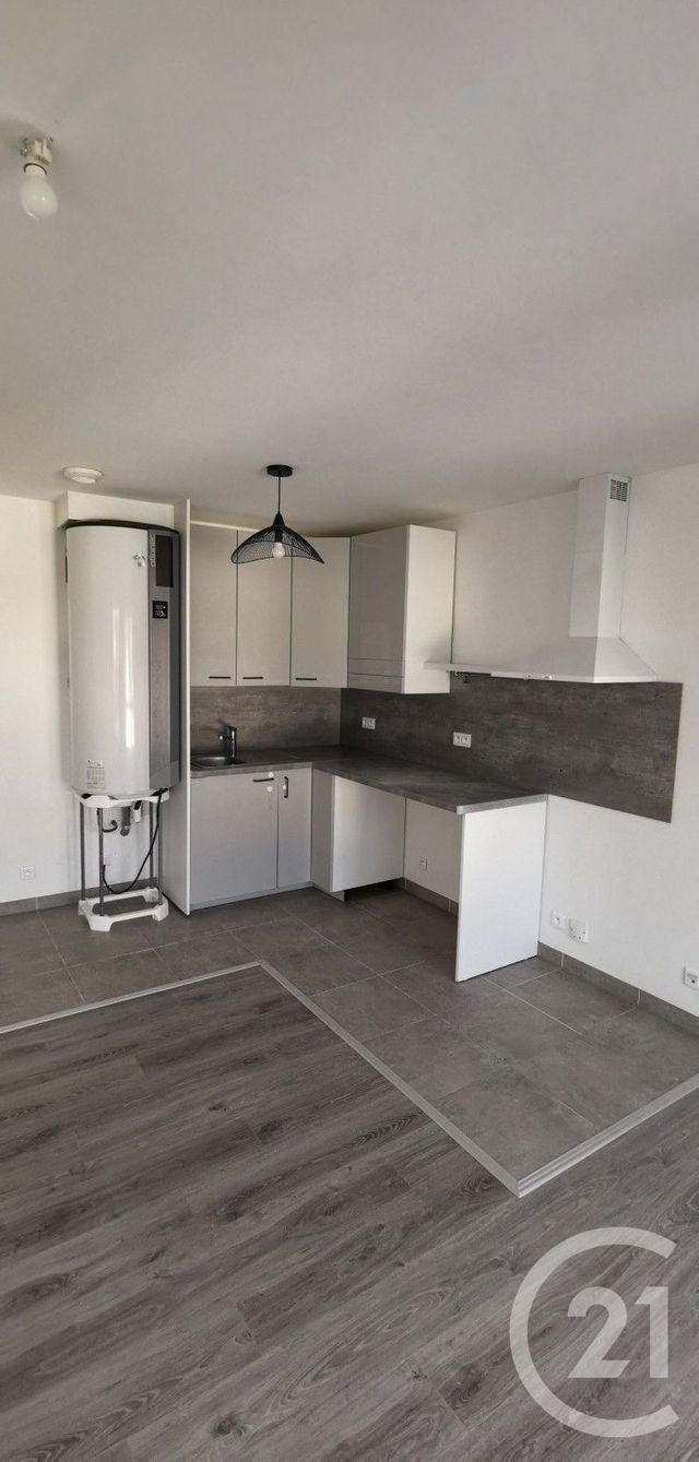 Appartement F3 à louer - 3 pièces - 64.14 m2 - SEVRAN - 93 - ILE-DE-FRANCE - Century 21 Pierrimo