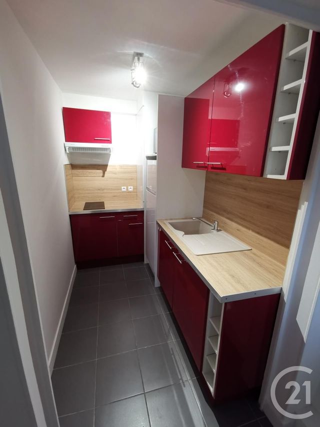 Appartement F2 à louer - 2 pièces - 36.3 m2 - TREMBLAY EN FRANCE - 93 - ILE-DE-FRANCE - Century 21 Pierrimo