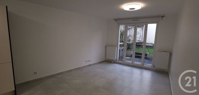 Appartement F2 à louer - 2 pièces - 45.05 m2 - MONTFERMEIL - 93 - ILE-DE-FRANCE - Century 21 Pierrimo